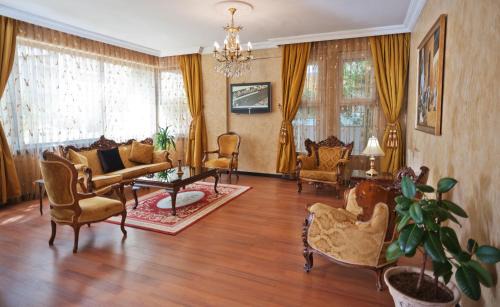 Kaleici Hotel | Triana Hotel