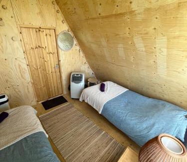 Hameenlinna Other | Triangeli -glampingmökki