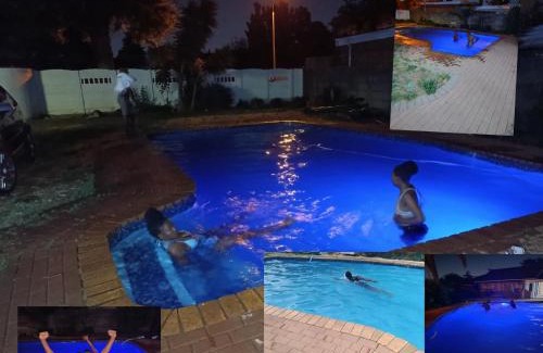 Kempton Park House | TRIANGLE STARS Guest House