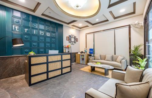 DLF City Hotel | Tribe - Bespoke Hotel by FlxHo Arjun Marg DLF Phase 1 Golf Course Road