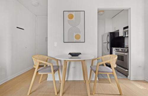 Tribeca Apartment | Tribeca Studio w Gym Pool NYC-245