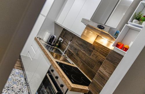 Messina Apartment | Tribunale Basement Apartment