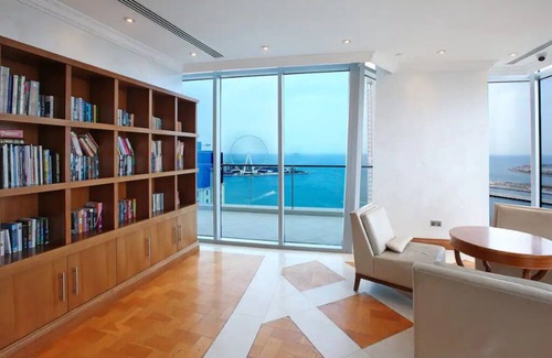 Dubai Marina Condo | Trident Grand Residence 2BR Marina & Sea View at JBR The Walk + Pool