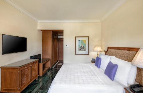 Lake Pichola Hotel | Trident Udaipur