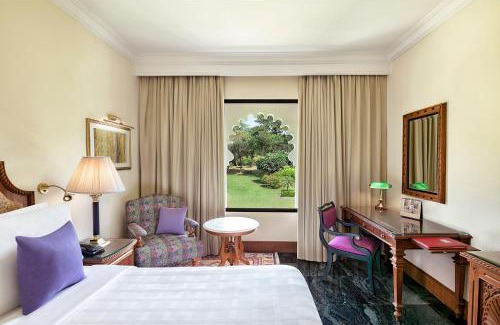 Lake Pichola Hotel | Trident Udaipur
