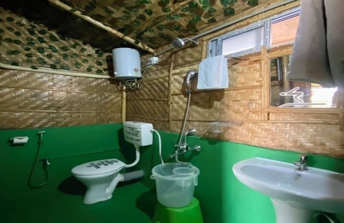 Gauhati Hotel | Tridhara Homestay