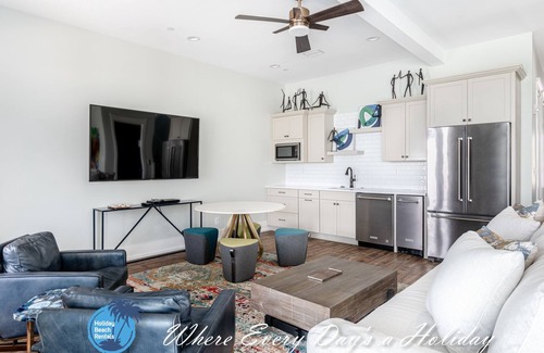 Laguna Beach Estates House | "Trifecta East" Large Family Beachfront Home