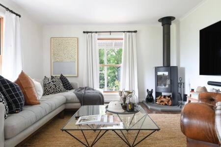 Daylesford House | Trimble Hill Daylesford