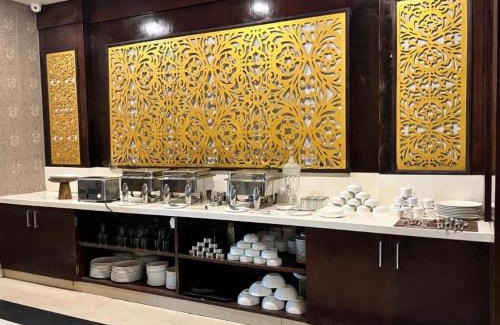 Kakarmatha Hotel | Trimrooms Triumph Banaras Railway Station