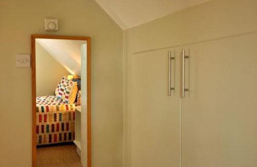 Moseley Apartment | Trinidad, 45 School Road, Coach House