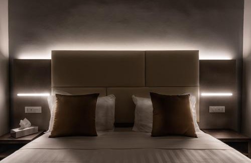 Rione III Colonna House | Trinità Grand Suite