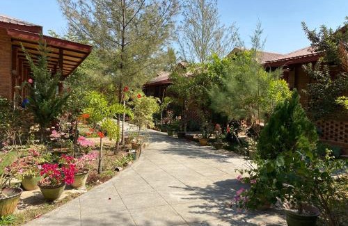 Nyaungshwe Hotel | Trinity Family Inn