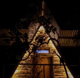 Lebong and Mineral Spring Tea Garden House | Trio Paradise