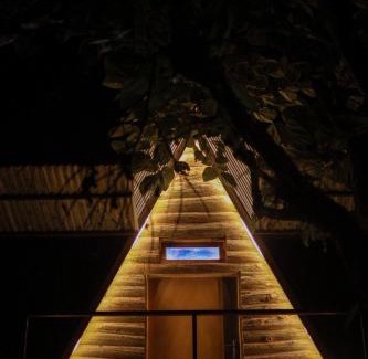 Lebong and Mineral Spring Tea Garden House | Trio Paradise