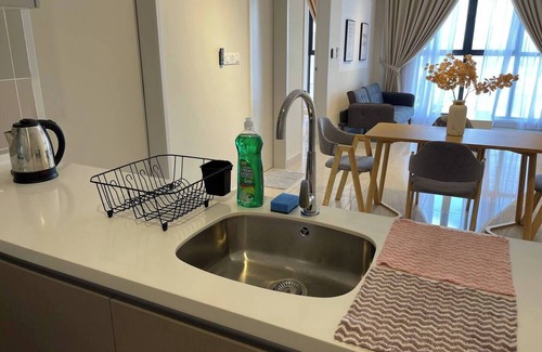 Kuala Lumpur House | Trion 7 min Sunway Velocity - 2B2R 7pax - TRX