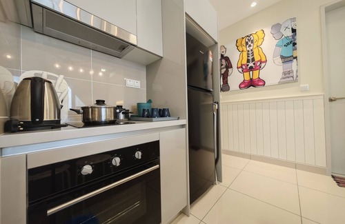 Kuala Lumpur Apartment | TRION The 107 Family Suite Pool & KL city view
