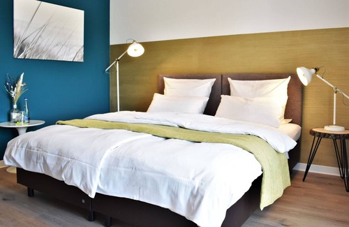 Diessen am Ammersee Hotel | Triple Room with Balcony - Hotel zum See *** garni