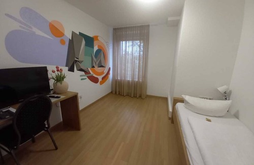 Ulm Hotel | Triple Room Ensuite in Hotel Ulmer Stuben