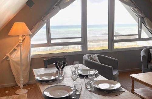 Ambleteuse Apartment | Triplex de standing à Ambleteuse avec terrasse, parking et Wifi - FR-1-376-26