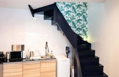7th Arrondissement House | Triplex JJ House - Nice & calm little 35m² house