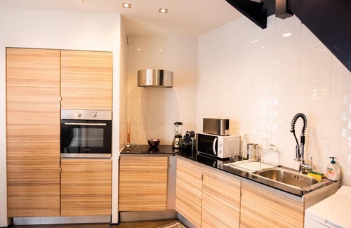 7th Arrondissement House | Triplex JJ House - Nice & calm little 35m² house