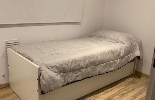 La Plata Apartment | Triplex La plata equipado para 6 personas a estrenar 60mts INCLUYE cochera