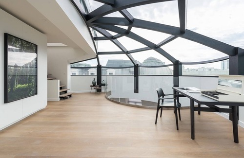 Quartier de la Cathedrale Apartment | Triplex Penthouse in The City Centre