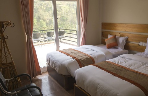 Benighat Hotel | Trishuli Riverside Resort