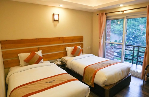 Benighat Hotel | Trishuli Riverside Resort