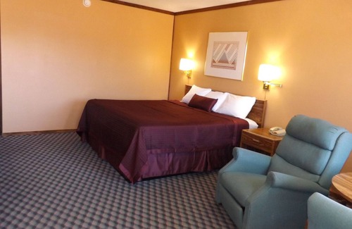 Tucumcari Hotel | Tristar Inn Xpress