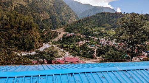 Sitapur Hotel | Triyugi Heights cottage sitapur