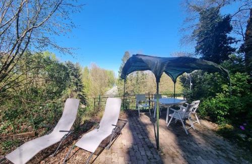 Montlouis-sur-Loire House | Troglo en bord de Loire, entre vignes et châteaux