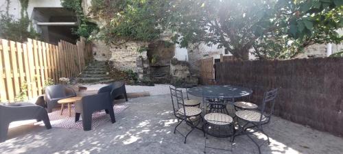 Montlouis-sur-Loire House | Troglo entre Caves et Châteaux
