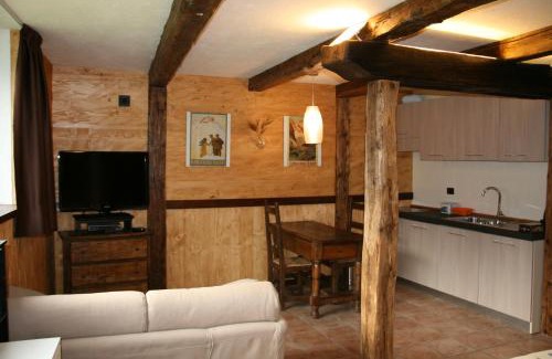 La Salle Apartment | TROIS COURONNE Appartamenti di Charme ad uso turistico VDA La Salle