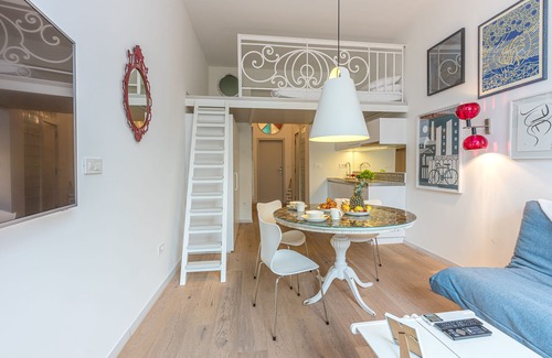 Ljubljana Old Town Apartment | Tromostovje III In Heart Of Ljubljana, Ljubljana, Slovenia