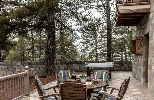 Pedhoulas Villa | Troodos Mature Pine Chalet