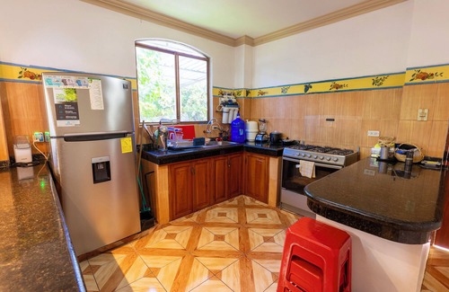 Puerto Baquerizo Moreno Apartment | "Tropical Paradise, Galapagos"