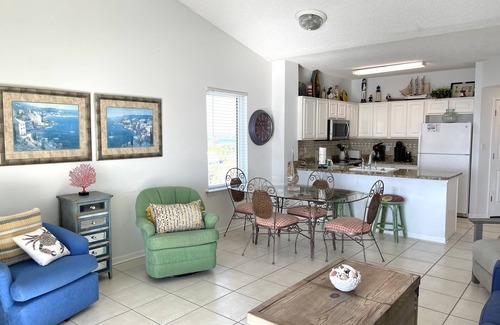 Gulf Shores Condo | Tropic Isle 805 2 bedroom 2 bath gulf-front condominium Gulf Shores