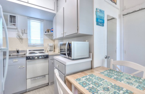 Capri Isle Condo | Tropic Terrace Suite #56 - Beachfront Resort