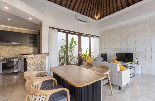 Ungasan Villa | Tropical, 2 Bedroom in Ungasan