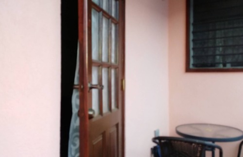 Douglas Apartment | Tropical Apartment with private patio. Walk to Beaches, Shops & Cafes