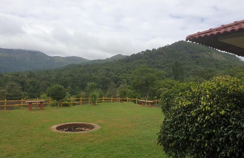 Manchalli House | Tropical Blooms Coorg