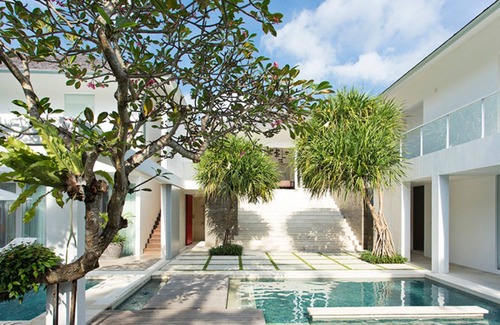 Batu Bolong Villa | Tropical Breeze Ocean Views - Bali Villa 1128
