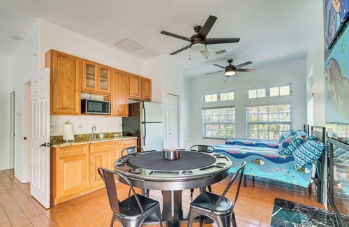 Homosassa Cottage | Tropical Canalfront Escape With Decks & Dock!