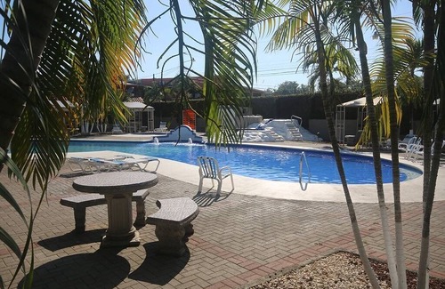Jaco Villa | Tropical Condo 9 - 200 meters from beach.