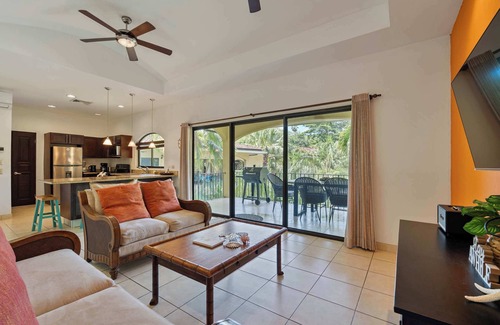 Potrero Condo | Tropical Condo | Pool & Lush Gardens