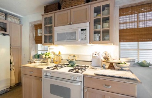 Southside House | Tropical Designer House in the Heart of Antique Row WPBn5 min to the beach