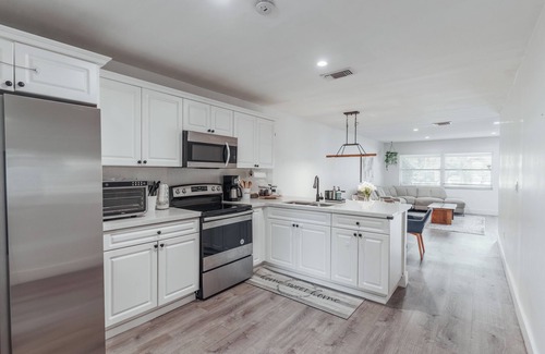 BallenIsles Villa | Tropical Escape - Palm Beach Gardens/8 min to Beach