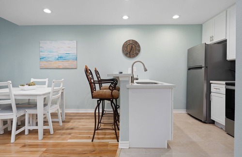 Key Allegro Condo | Tropical Escape ~ Beautiful Second floor Condo ~ Key Allegro Condo
