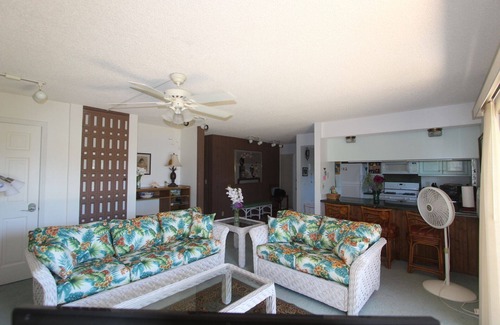 Kailua-Kona Condo | Tropical Garden 1 Bedroom Condo-Private, Quiet, and Romantic, Wi/Fi, A/C